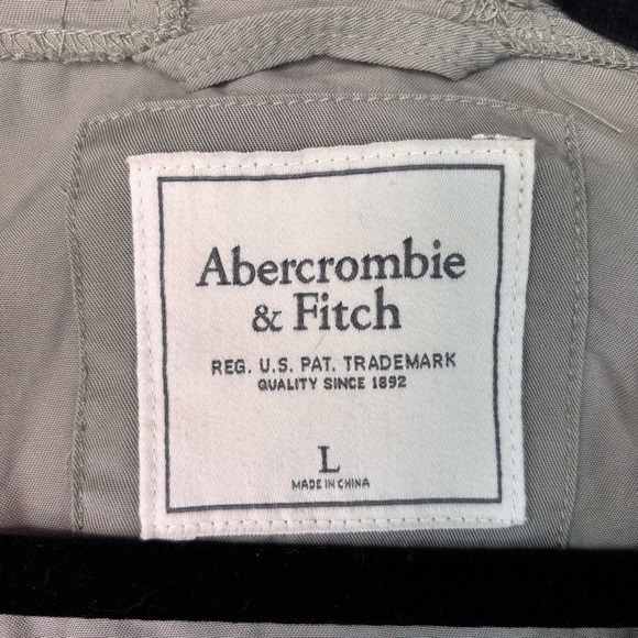 Abercrombie & Fitch Cropped Light Green Utility Jacket - Picture 2 of 11